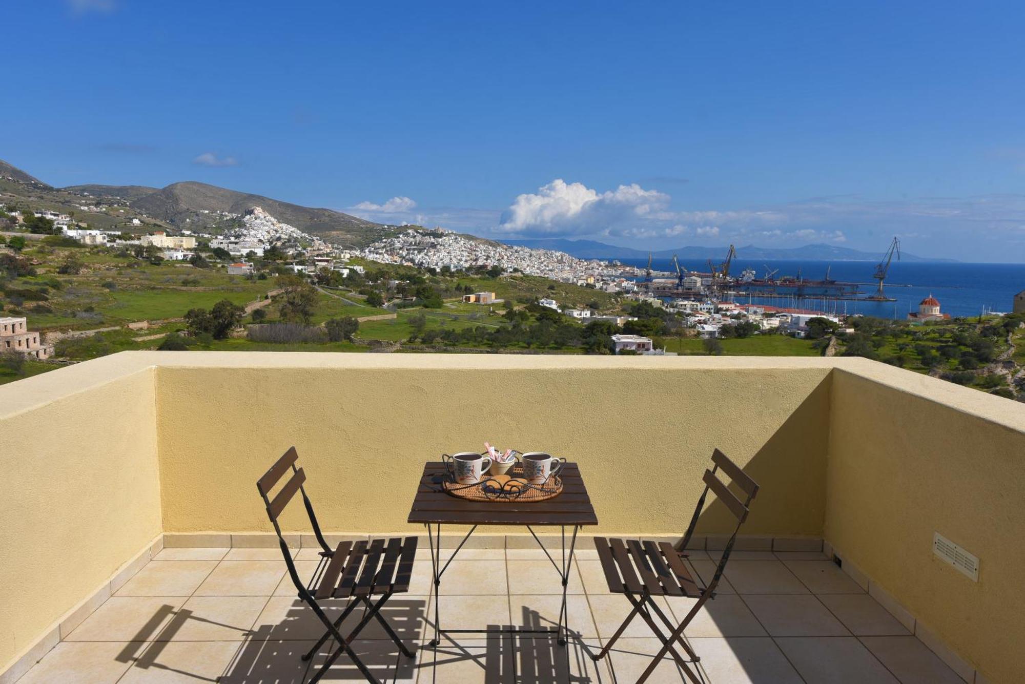 Avrofilito Syros Houses Ermoupoli Exterior photo